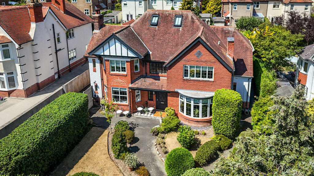 Main image of property: Walshaw Avenue, Colwyn Bay