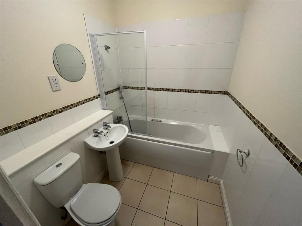 Milliners Place, Dunstable photo 4
