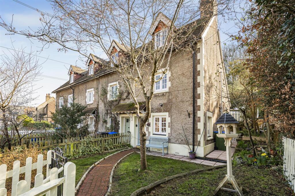 3-bed terraced on Denton Road, Newhaven, £369,950