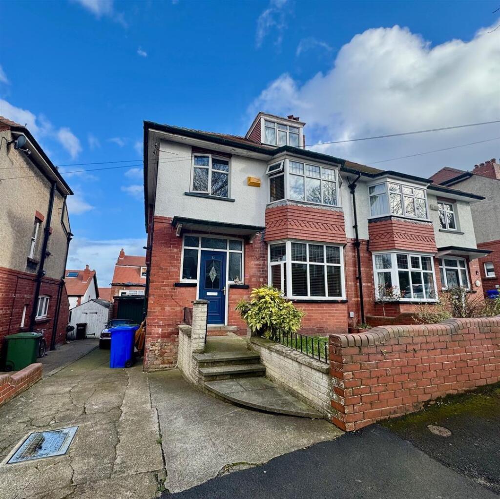 Main image of property: Chatsworth Gardens, Scarborough