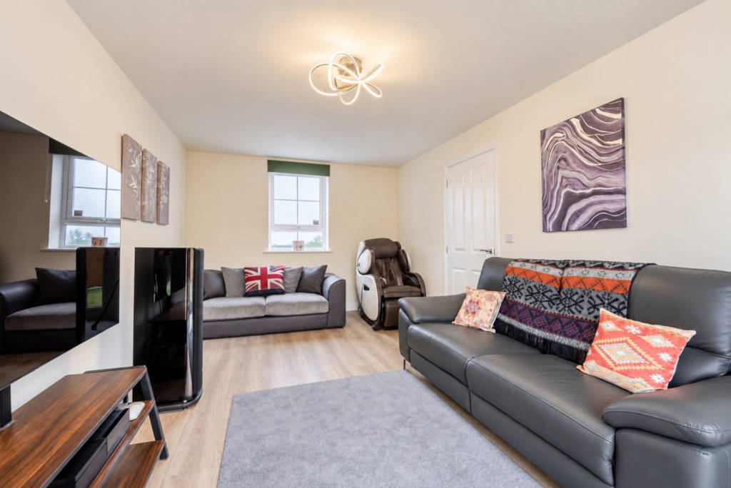 House in Mansfield, Berry Hill - View 3