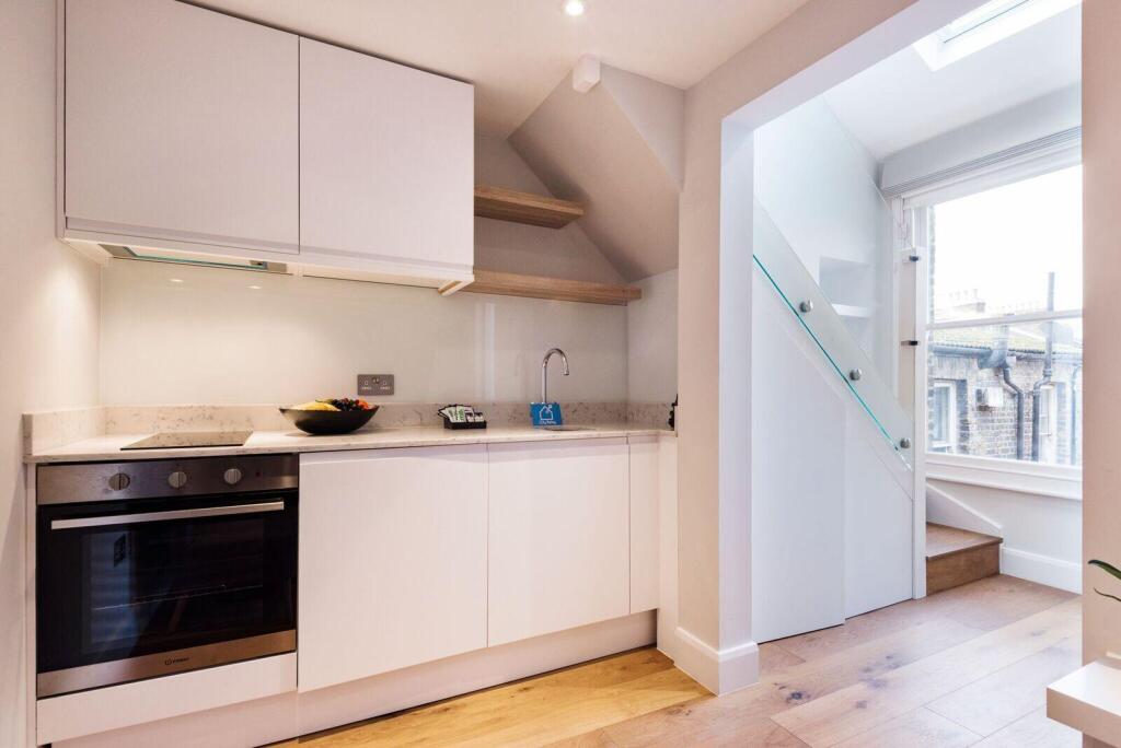 Studio flat for rent