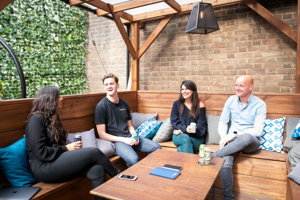 Roof terrace 1.jpg