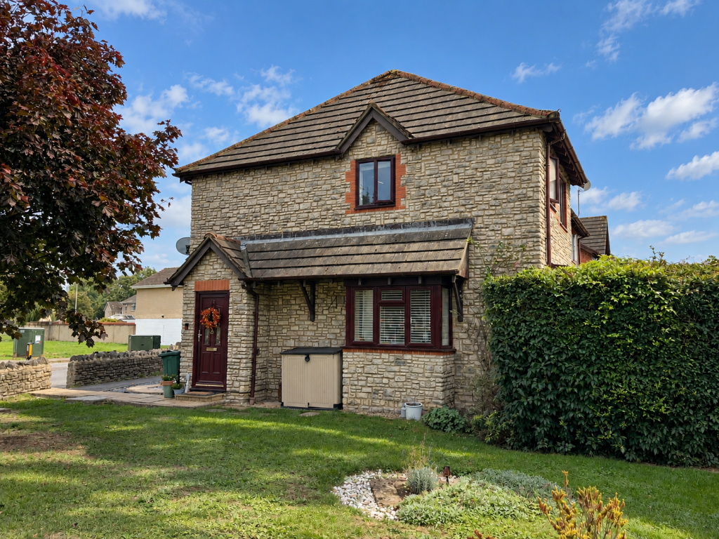 2-bed semi-detached on Ebdon Road, Weston-super-Mare, Somerset, £250,000