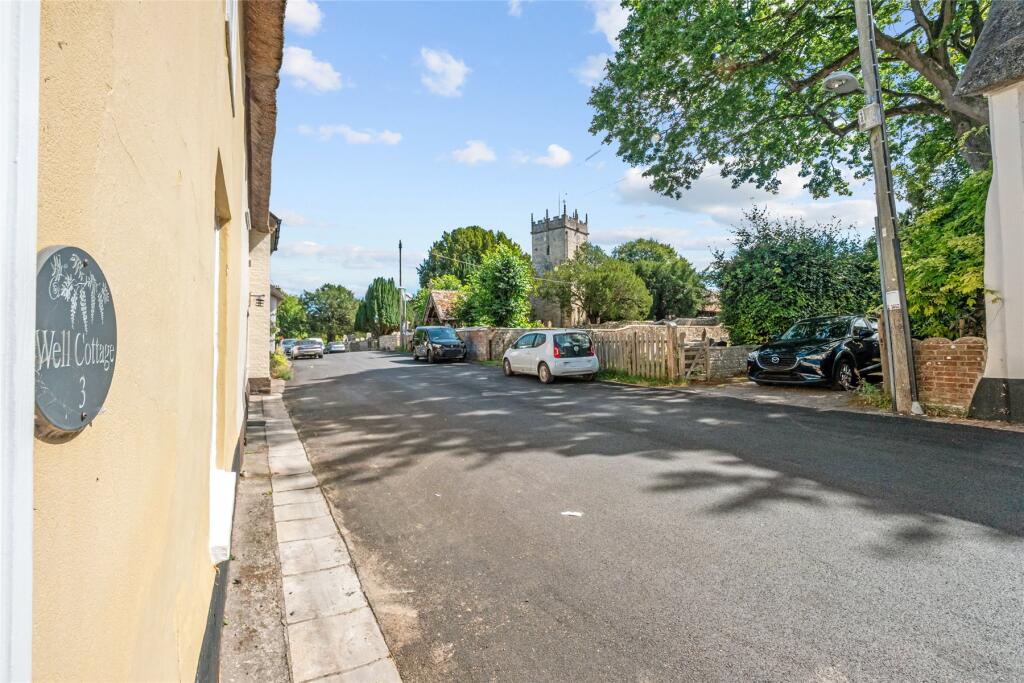 House in Dorchester - View 4