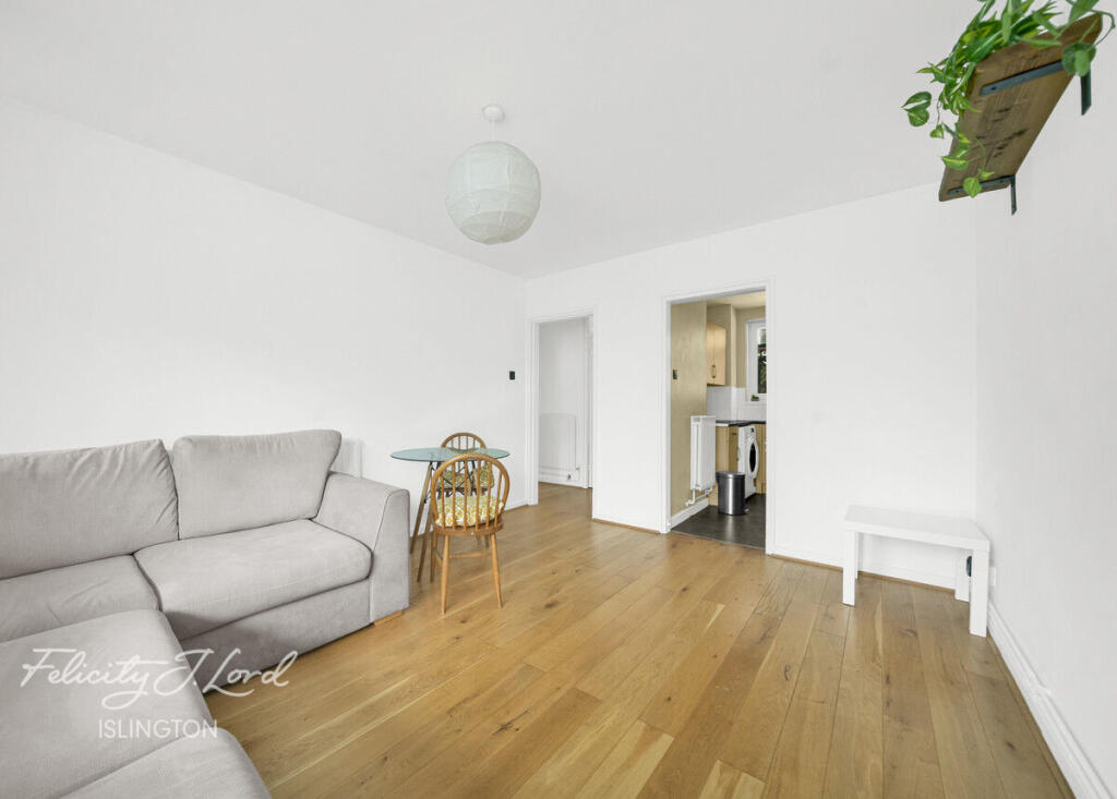 Main image of property: Elmore Street, London N1
