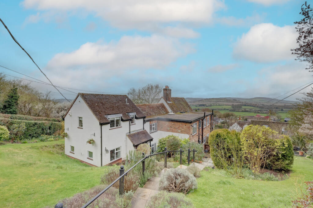 Main image of property: Lower Road, Loosley Row, Princes Risborough, Buckinghamshire, HP27