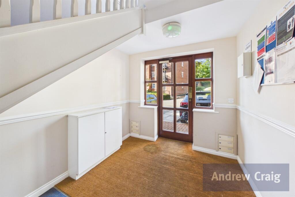 Apartment in Sunderland, North East - View 5