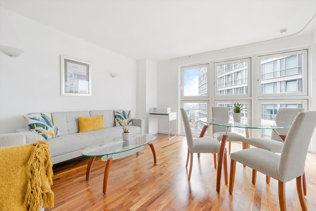Main image of property: New Providence Wharf, Fairmont Avenue, London E14