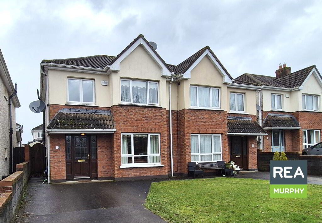 Main image of property: 12 Deerpark Close, Blessington