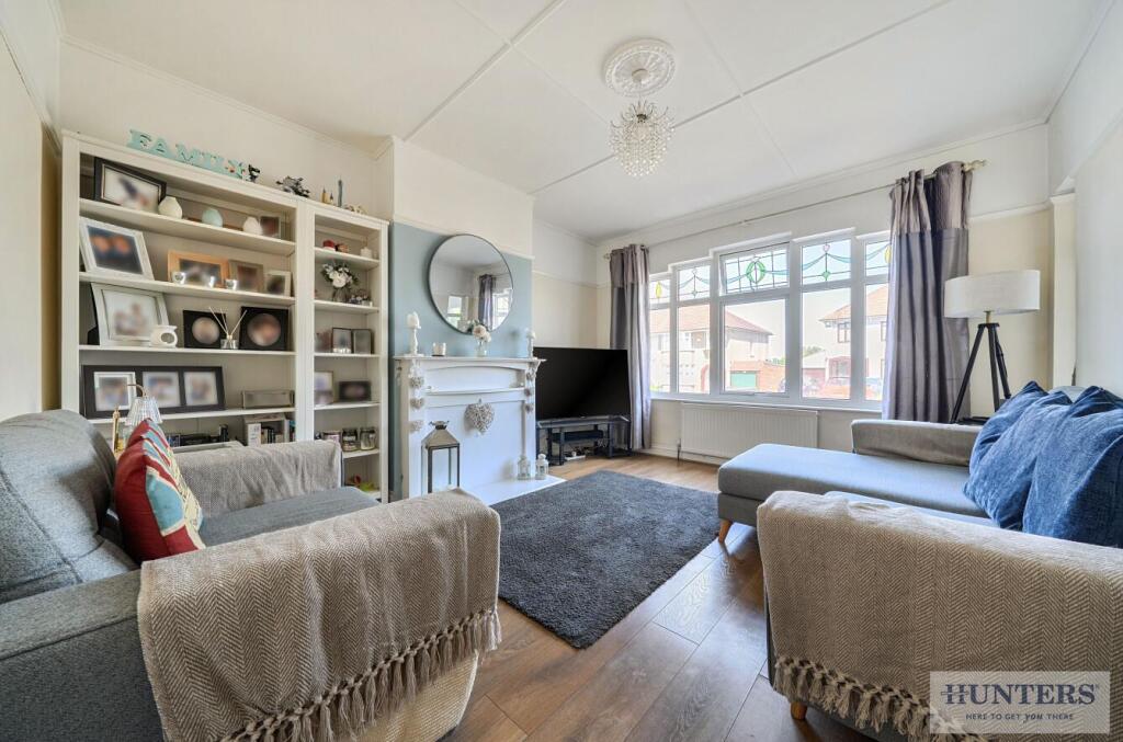 House in London, Upper Belvedere - View 2