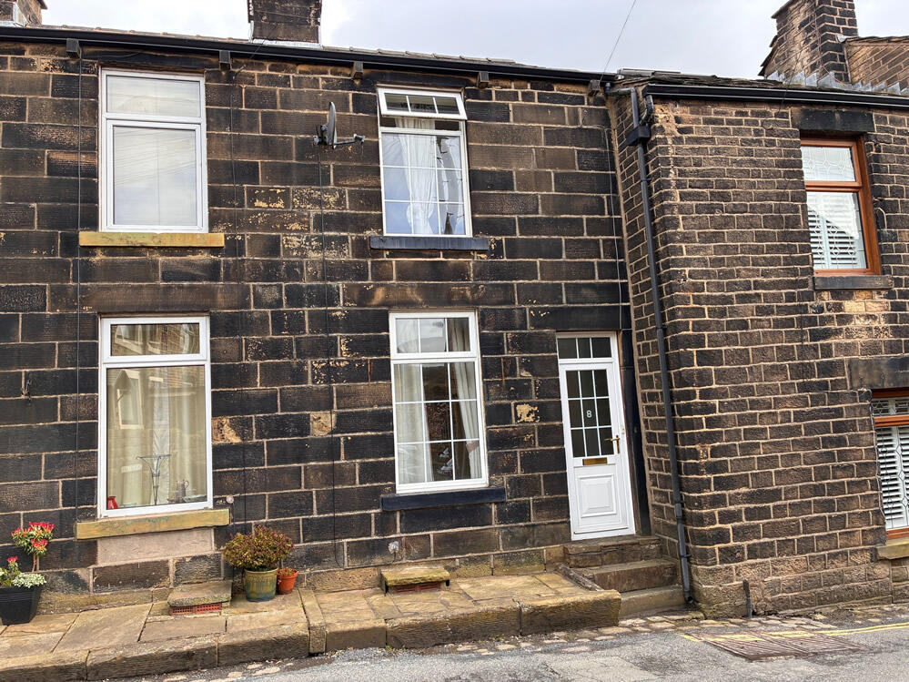 Main image of property: 8 Platt Lane, Dobcross