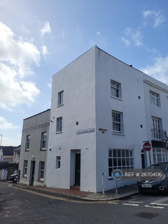 Main image of property: Cross Street, Hove, BN3