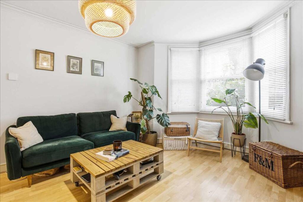 Apartment in London, Kentish Town - More