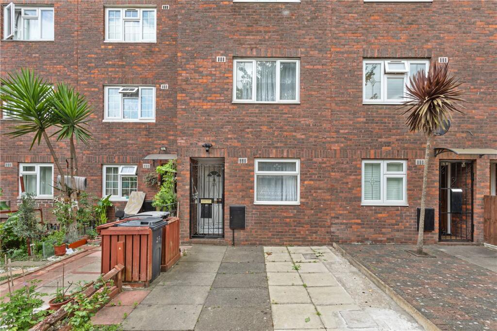 Main image of property: Vallance Road, London, E1