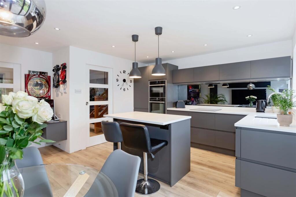 Nepcote, Findon, Worthing photo 4