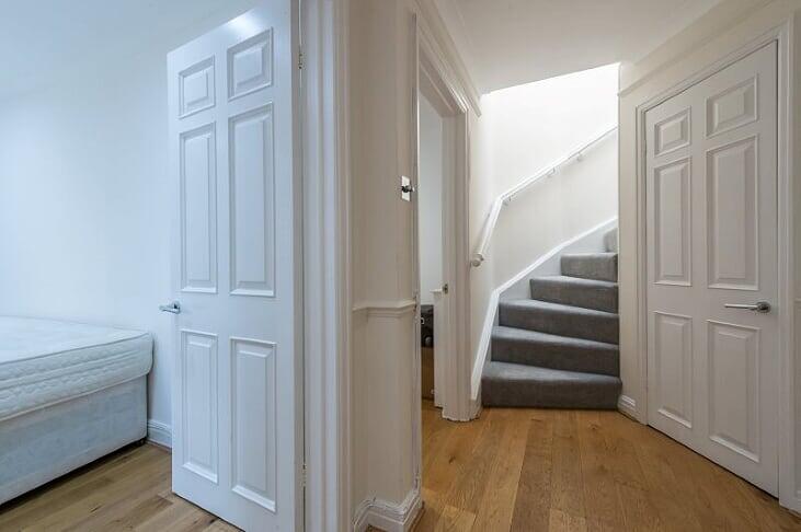 2 bedroom mews property for rent