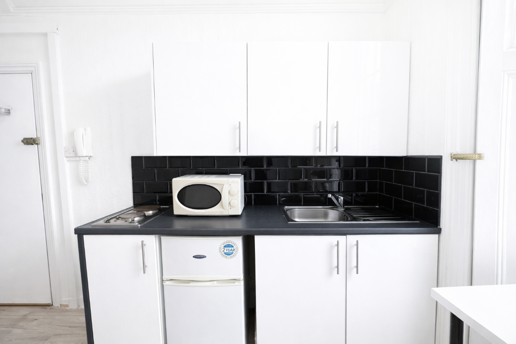 Studio flat for rent