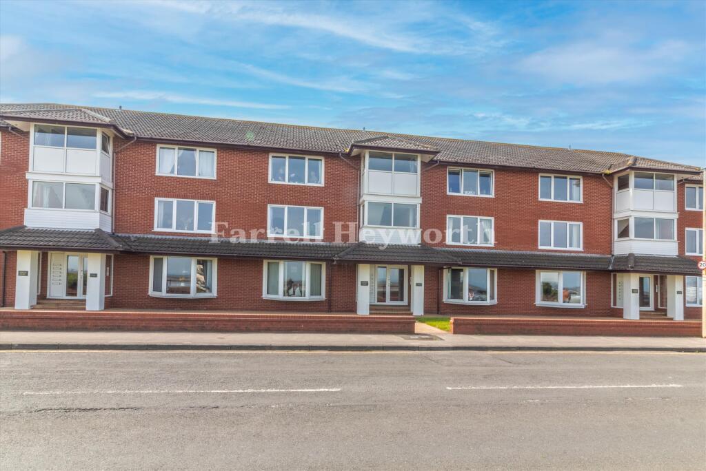 2-bed flat on The Esplanade, Knott End On Sea, Poulton Le Fylde, £139,950