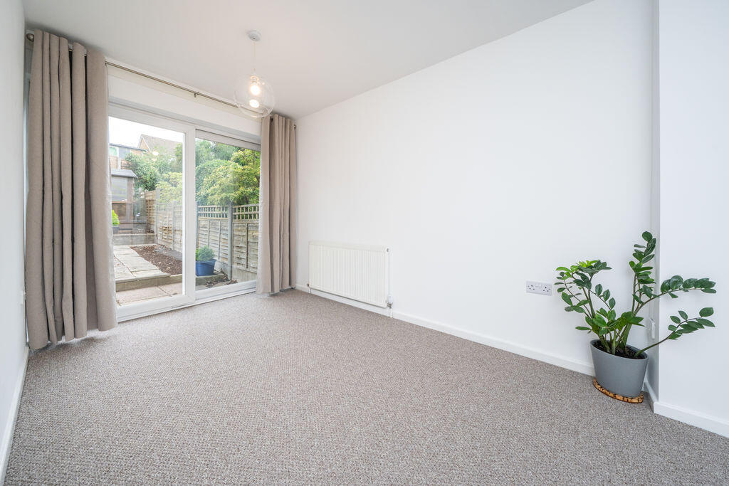 House in Dudley, West Midlands - View 4