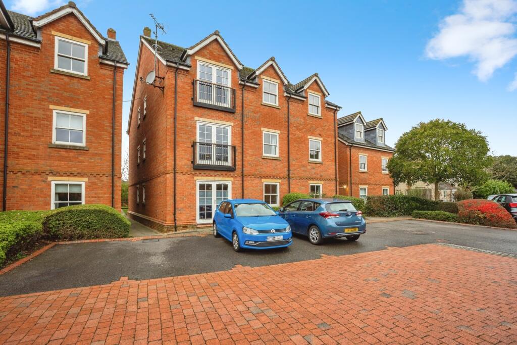 Main image of property: Manor House Close, Wilford, Nottingham, Nottinghamshire, NG11