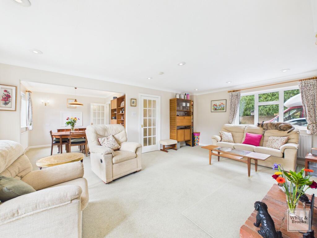 House in Portsmouth - More
