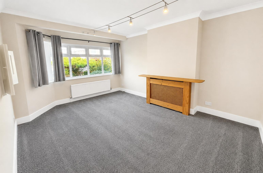 Apartment in Dacorum, Hammerfield - View 3