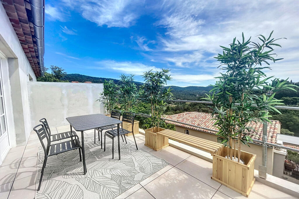 Main image of property: Provence-Alps-Cote d`Azur, Var, Grimaud