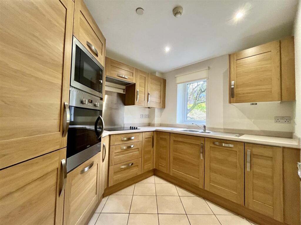 Adlington House, Slade Road, Portishead photo 3