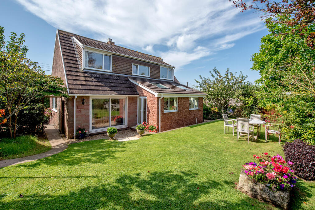 3-bed detached on Staple Lane, West Quantoxhead, £545,000