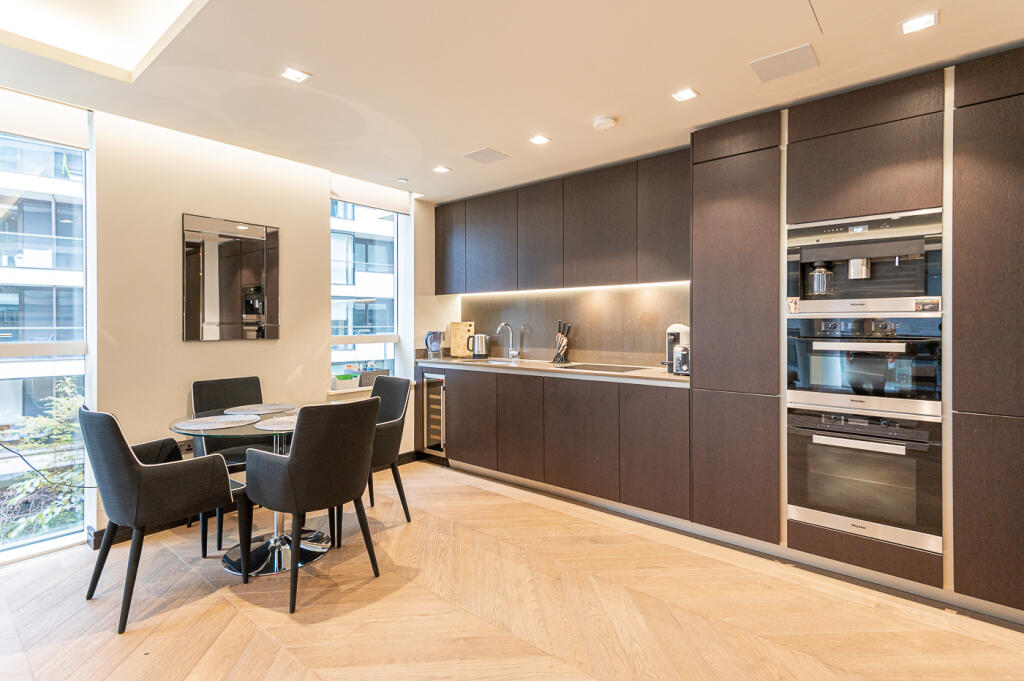 Apartment in London - View 4