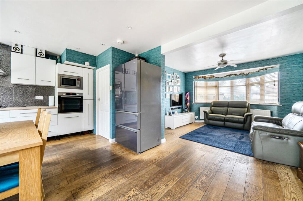 House in Enfield - View 5