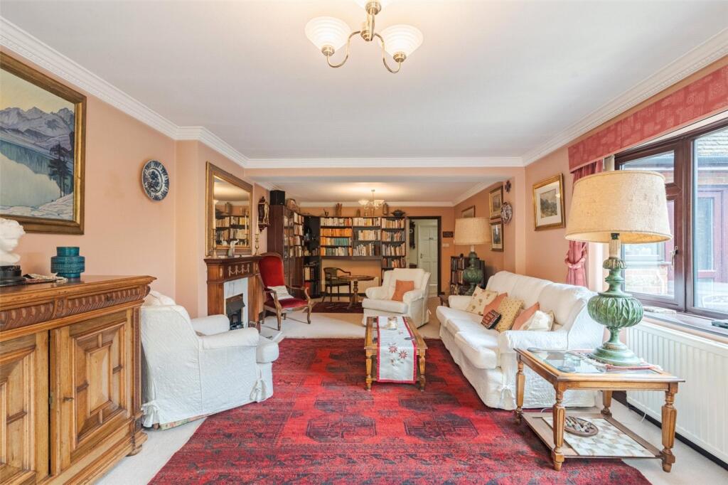 House in Wimborne Minster, Dorset - View 5