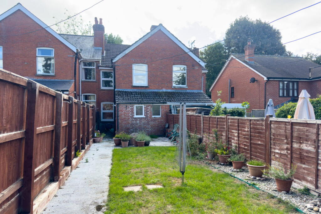 House in Southampton - View 3