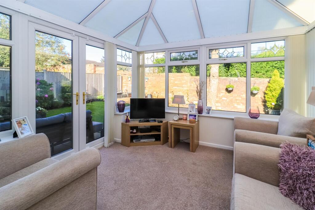 House in Kirklees, Chidswell, Chickenley - View 6