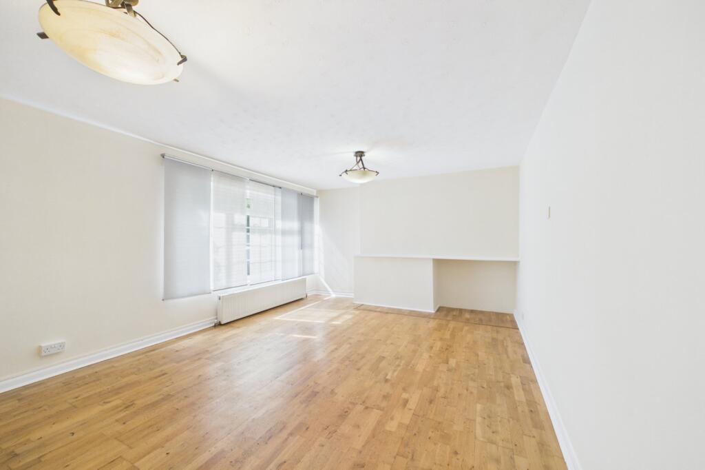 Longhurst Close, Caversham, Reading, Berkshire, RG4 - View 5