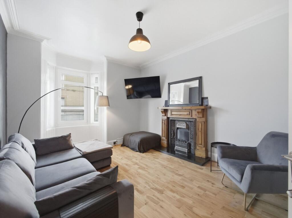 Main image of property: 33C Pinkie Road, Musselburgh, East Lothian, EH21