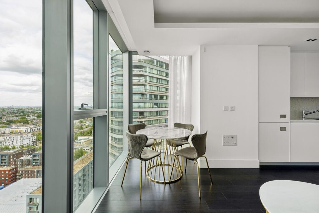 Apartment in London - View 2