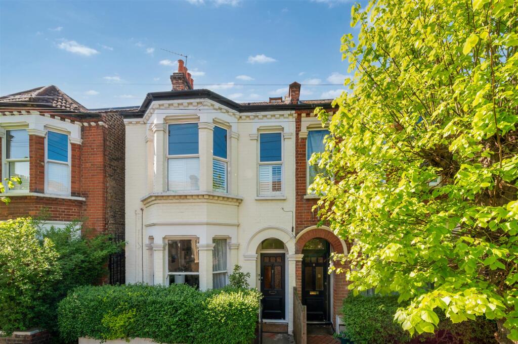 Main image of property: Warren Road, Colliers Wood