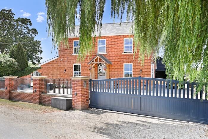 House in Uttlesford, High Easter - View 3