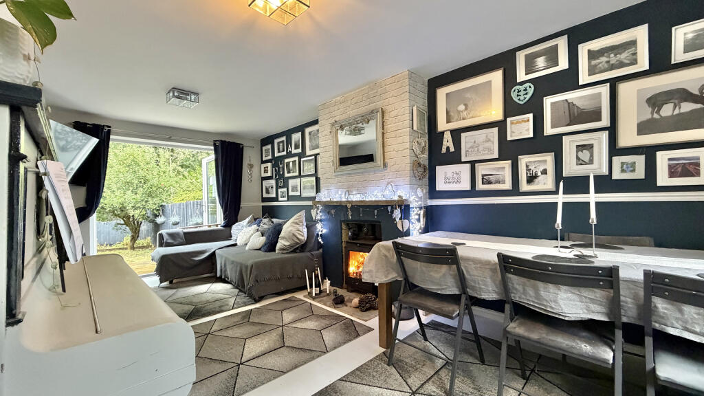 House in Taunton - View 5