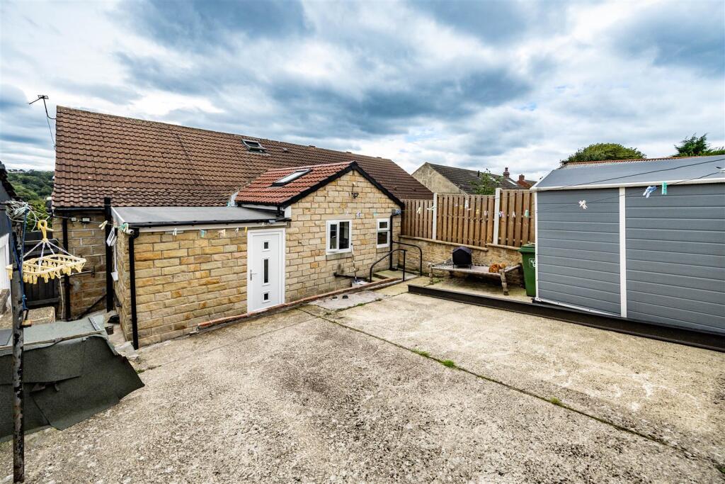 House in Kirklees, West Yorkshire - View 2