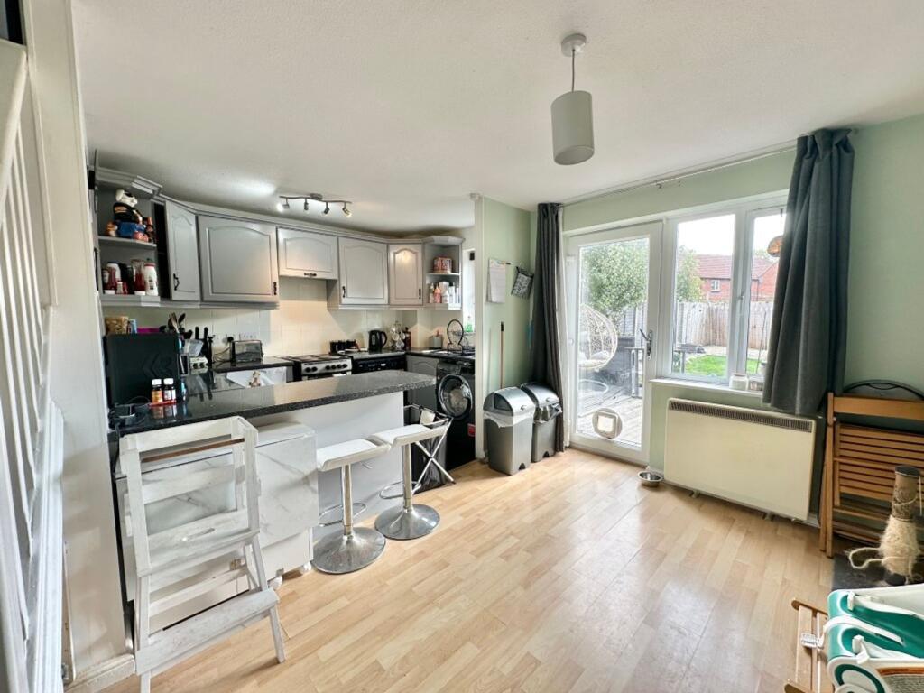 House in Milton Keynes - View 3