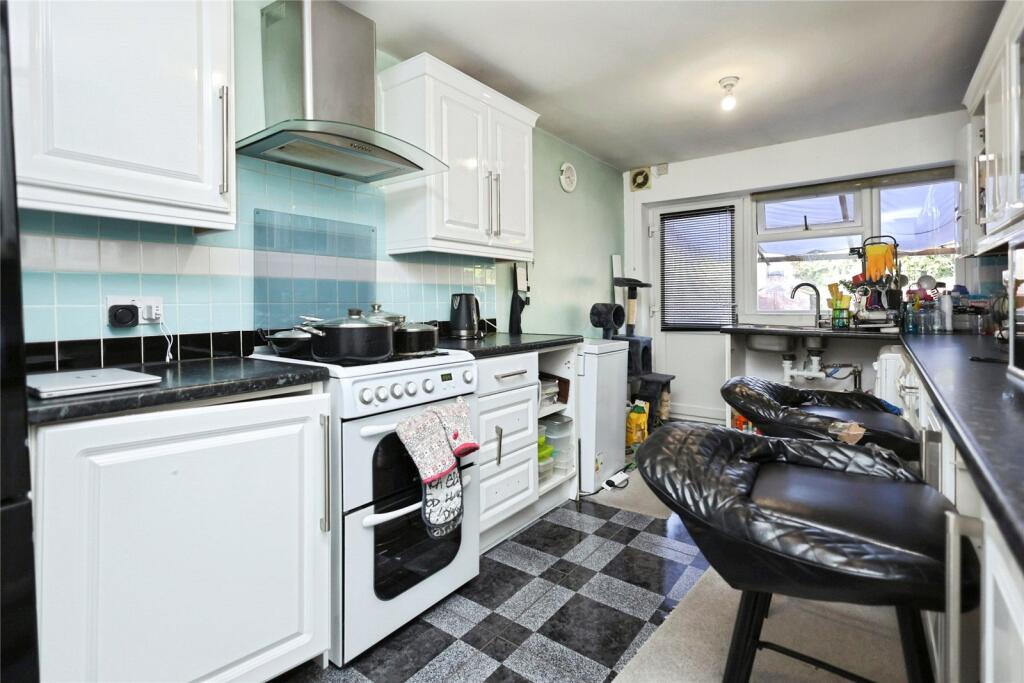 Essendon Road, Birmingham, West Midlands, B8 photo 3