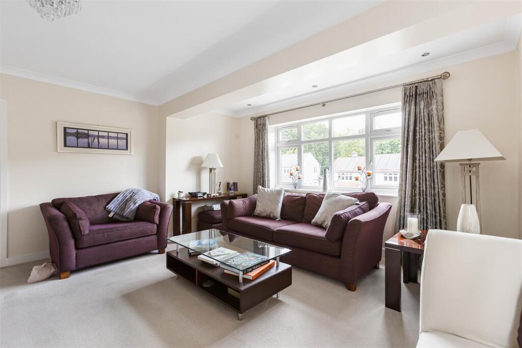 House in Potters Bar, Northaw and Cuffley - View 5