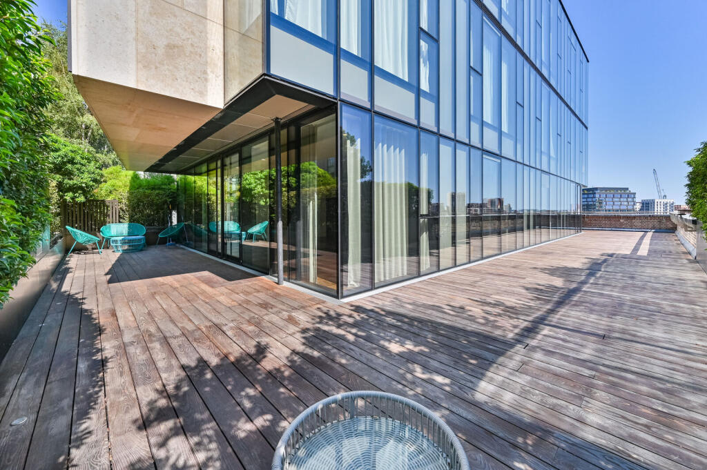 Apartment in London - View 4