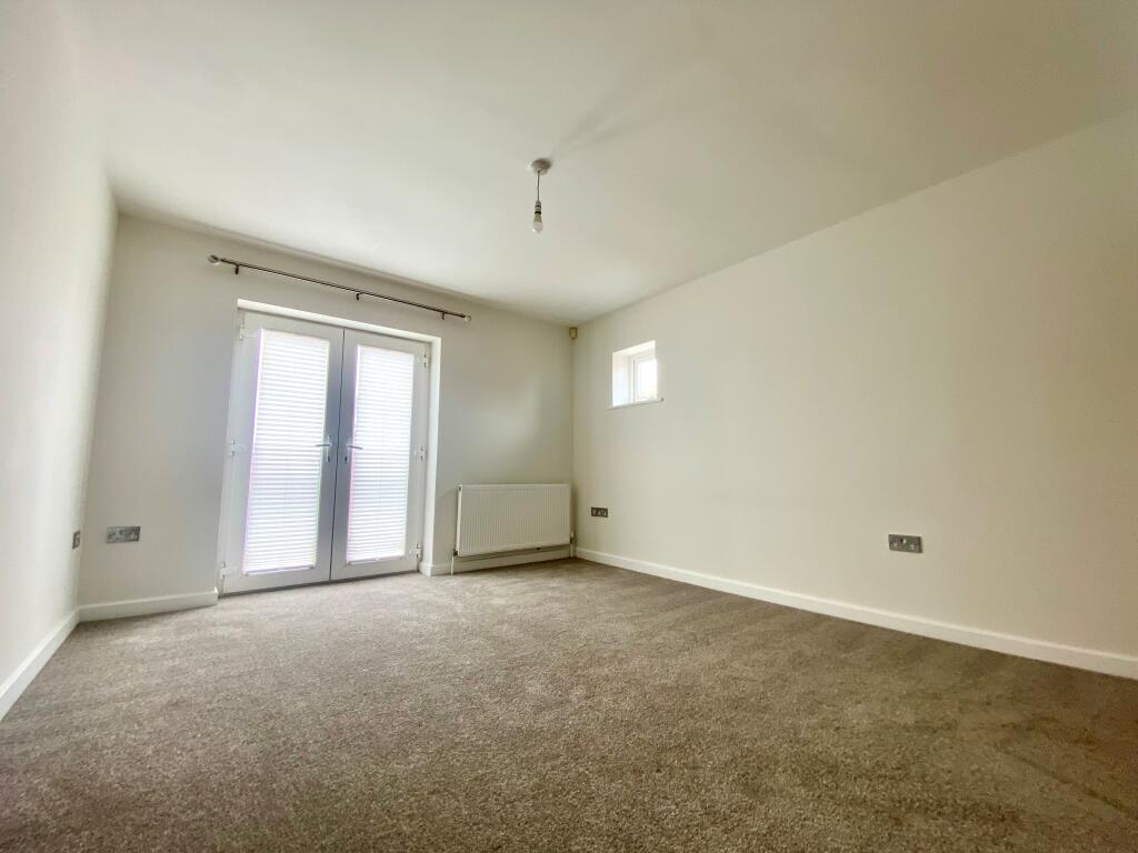 House in Southampton - View 5