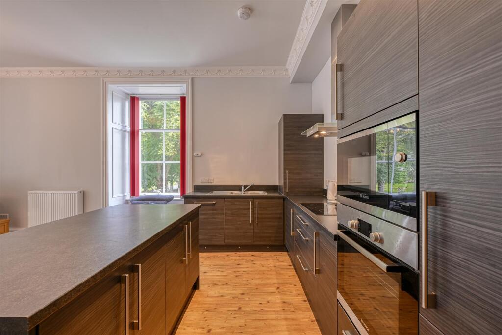 Apartment in Inverness - View 5