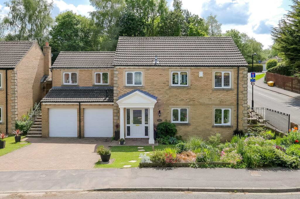 4-bed detached on Saltergate Drive, Harrogate, HG3, £550,000