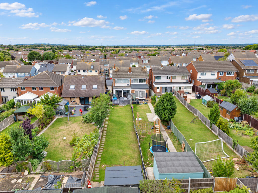 House in Southend-on-Sea - View 4